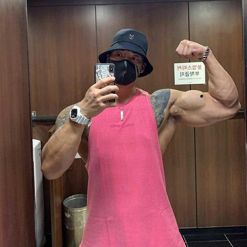 Men’s Loose Fit Fitness Vest – Sleeveless Cotton Workout Tank Top - ABC&D Fitness